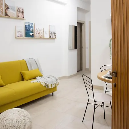 Apartment Ca' Fiore - Self Check-in, Central & Modern