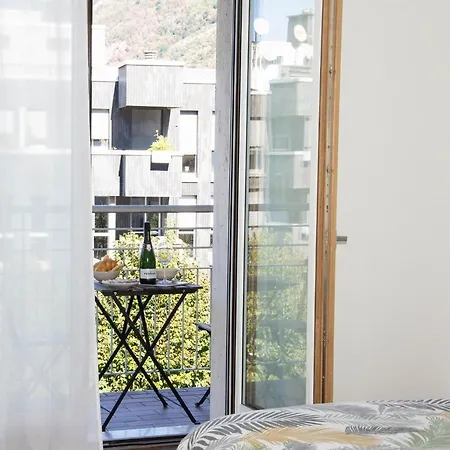 Apartment Ca' Fiore - Self Check-in, Central & Modern *